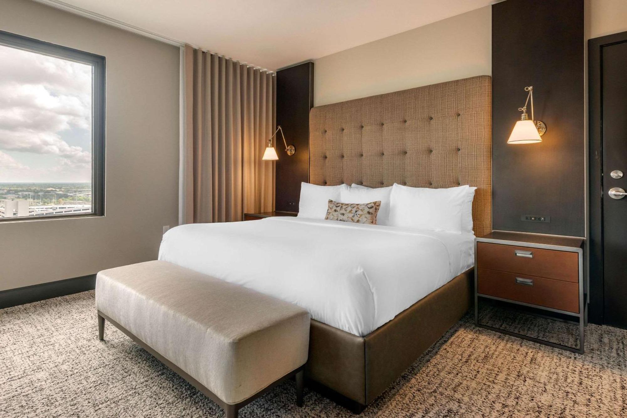 Cambria Hotel Houston Downtown Convention Center Εξωτερικό φωτογραφία